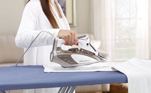 best steam irons reviews