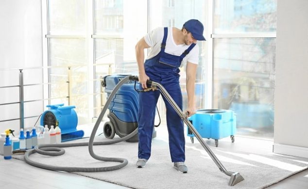 how much to tip my carpet cleaners